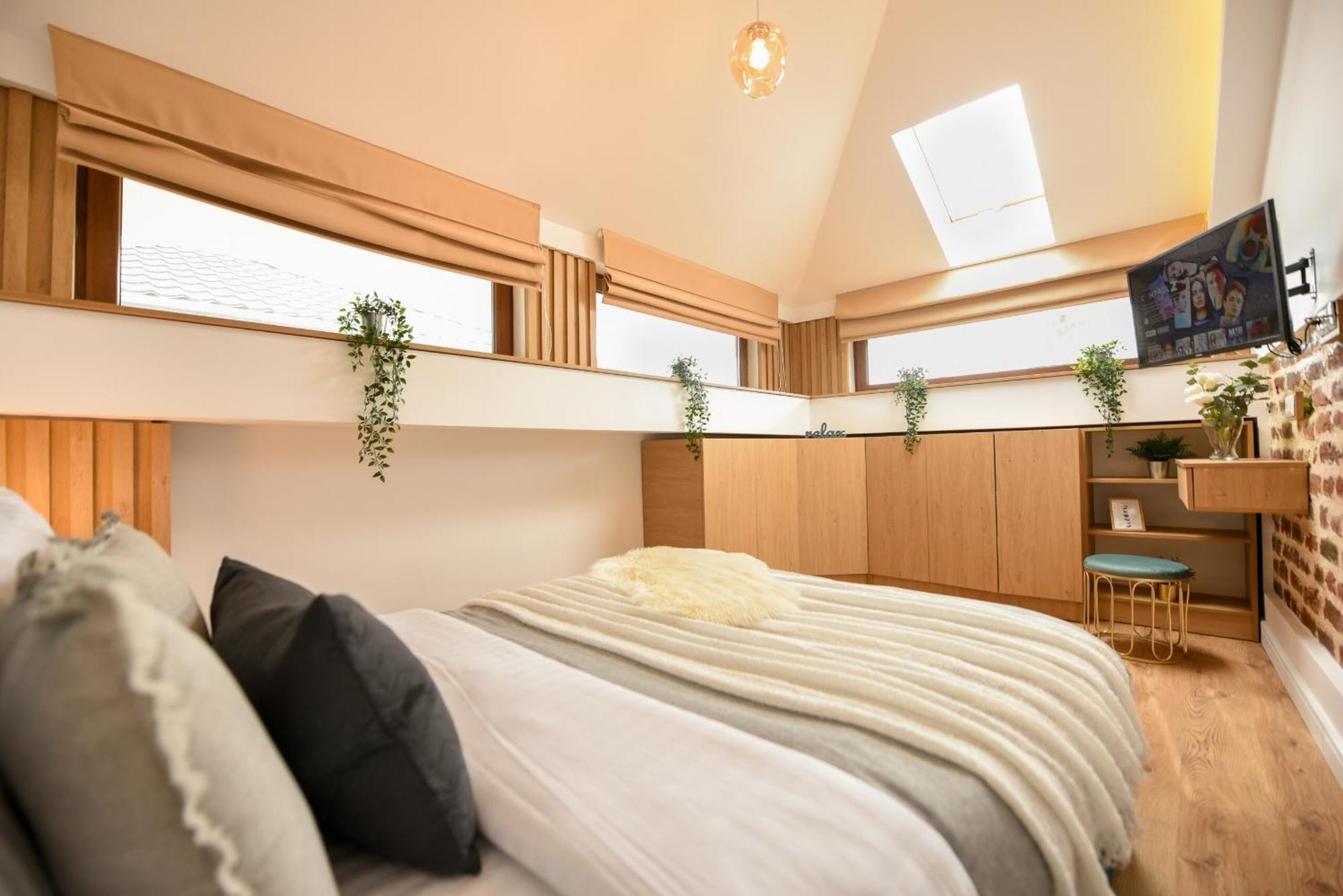Away From - Modern & Cozy Near Vibrant Unirii Area Bucureşti